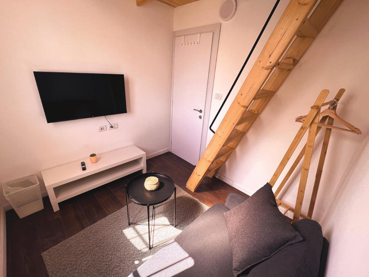 Ajami Guest House Tel Aviv Ngoại thất bức ảnh